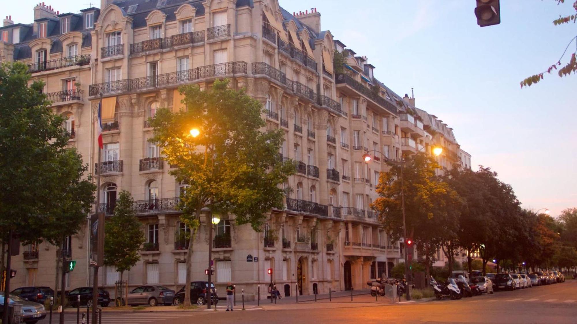 Deluxe Apartment Near The Tour Eiffel Paris Luaran gambar